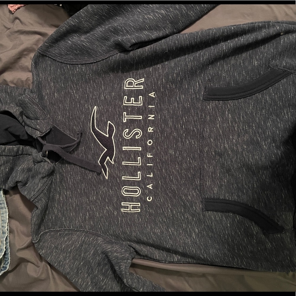 Hollister hoodie